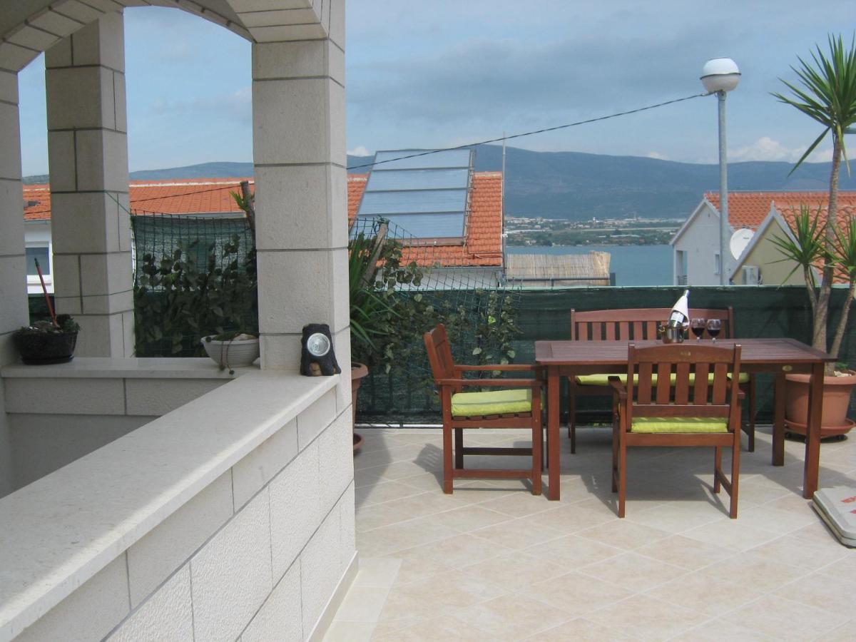 Apartmani Jole Трогир Экстерьер фото