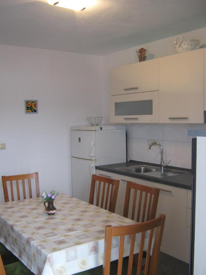 Apartmani Jole Трогир Экстерьер фото