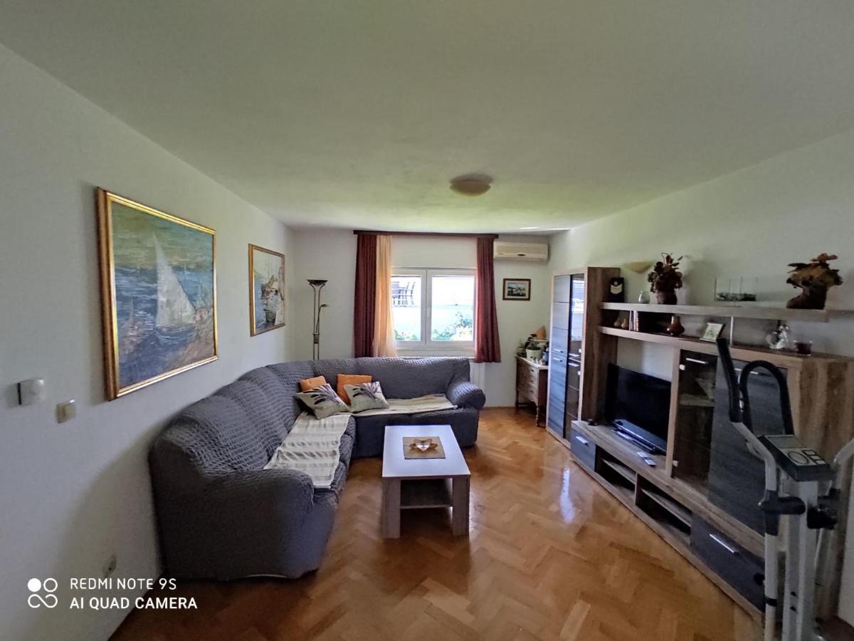 Apartmani Jole Трогир Экстерьер фото